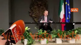 Draghi: "Con Biden parlato di tetto prezzo gas, Usa preferiscono su petrolio"