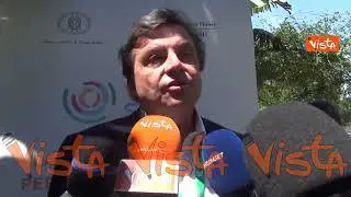 Calenda: "Creare fronte che va dai socialisti a Forza Italia"