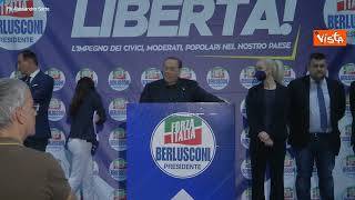 Ucraina, Berlusconi: Siamo in guerra anche noi perché mandiamo armi. Mancano leader forti nel mondo