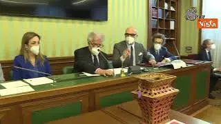 Nominata la nuova Commissione Esteri in Senato dopo il caso Petrocelli, le immagini del giro tavolo