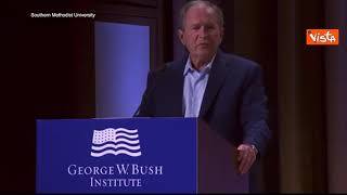 Il lapsus di Geroge W. Bush: "Condanna per brutale invasione dell'Iraq... volevo dire dell'Ucraina"