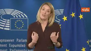 Convention di Forza Italia a Napoli, Metsola: "Grazie per aver creduto nella promessa europea"