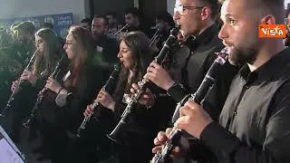 L'Inno di Mameli apre la convention di Forza Italia "L'Italia del Futuro"