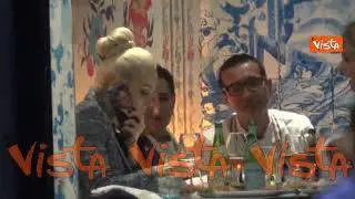 La cover del cellulare di Marta Fascina, una foto del compagno Silvio Berlusconi