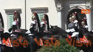 Il cambio della guardia solenne al Quirinale con il Presidente Mattarella