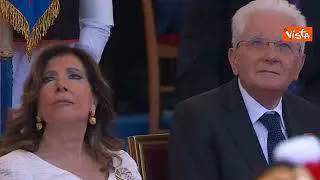Festa della Repubblica, Mattarella ammira gli elicotteri alla parata del 2 giugno