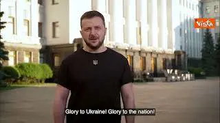Zelensky cita canzone Eurovision: Siamo ucraini dove campi sono in fiore e i capelli si fanno grigi