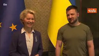 Zelensky incontra a Kiev la Presidente della Commissione Ue von der Leyen a Kiev