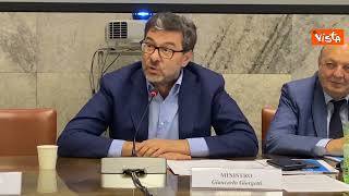 Ambiente, Giorgetti: “Italia primo paese a rompere muro omertà su principio neutralità tecnologica”
