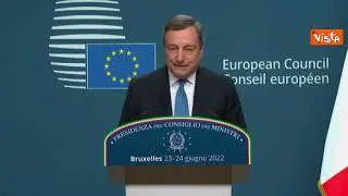 Draghi al Consiglio europeo: "Ue sta acquisendo un'identità che non aveva prima"