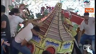 Festa della Bruna, ecco lo "strazzo" (l'assalto) del carro trionfale