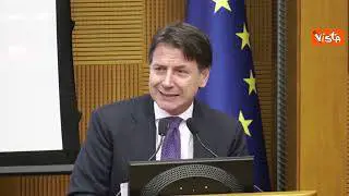 Conte: “Questo Governo deve cambiare marcia, non reggiamo il moccolo al grande centro e destra”