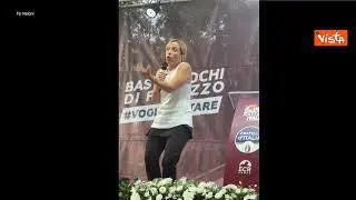 Meloni: "Non vi fate spaventare, elezioni non bloccano niente"