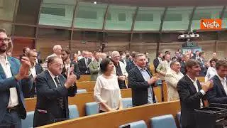 Standing ovation per Giorgia Meloni alla  Direzione nazionale di FdI