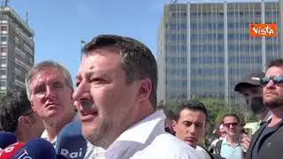 Elezioni, Salvini: “Scommetto che Calenda si acquatterà con Pd e Di Maio”