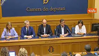 Elezioni, Calenda: Ora stop a polemiche e discussioni dobbiamo vincere la partita