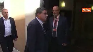 Calenda arriva all'incontro con Letta: "Veniamo con spirito costruttivo"