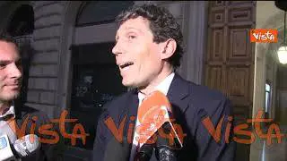 Magi: “Dopo il bacio alla russa a Letta Calenda disse che avrebbe baciato anche Fratoianni”.