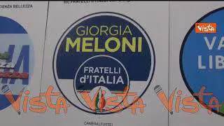 Elezioni, ecco il simbolo di Fratelli d'Italia (con la fiamma) affisso al Viminale