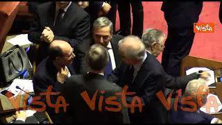 Addio a Niccolò Ghedini, storico avvocato di Berlusconi. Eccolo al Senato nel 2018