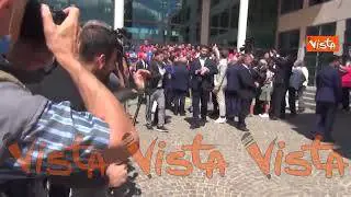 "Grazie per la speranza Presidente", Draghi esce dal Meeting di Rimini salutato dagli applausi