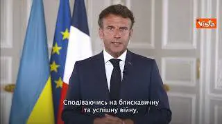 Festa Indipendenza Ucraina, Macron: "Vi mando un messaggio di amicizia a nome della Francia"