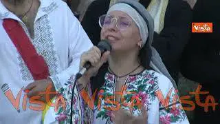 Indipendenza Ucraina, durante la manifestazione di Roma si canta l’inno spirituale del Paese