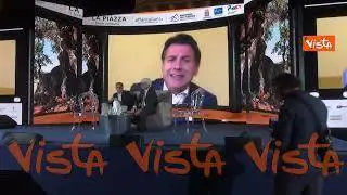 Conte: "Irresponsabile pensare di cancellare reddito di cittadinanza"