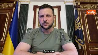 Zelensky ai soldati russi: "Vi spingeremo oltre i confini, andate a casa"