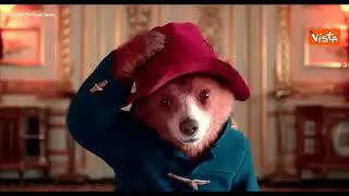 Si è spenta la regina Elisabetta, ecco il video del Giubileo di Diamante con l'orso Paddington