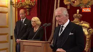 Carlo III: "Seguirò esempio ispiratore di mia madre"