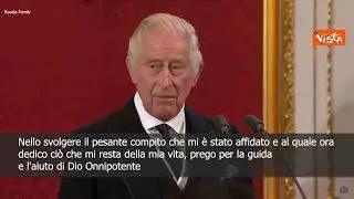 Carlo III proclamato Re: "Dedicherò ciò che mi resta della vita a questo compito"