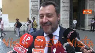Salvini: Meloni? Nostro è affetto politico, coltelli disegnati su murales sono di chi ci vuole male