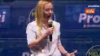Meloni: “Stabilire numeri flussi immigrati per dargli vita dignitosa e trattarli come cittadini”