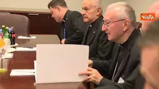 Lavrov incontra il segretario di Stato Vaticano Parolin all'Onu. Ecco la stretta di mano