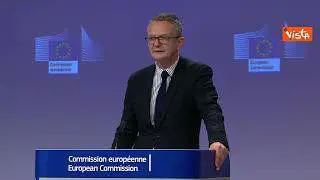 Il portavoce della Commissione Ue: "Von der Leyen non è intervenuta sul voto italiano"