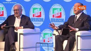 Berlusconi: “Ad inizio campagna elettorale caddi su un gradino, i medici dissero che potevo morire”