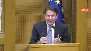 Conte: "Su reddito cittadinanza attacchi volgari e meschini"