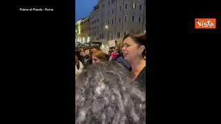 Boldrini contestata da attiviste pro aborto: "A lei di chi vive in case popolari non frega niente"