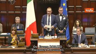 Prima seduta a Montecitorio per la XIX legislatura, l'applauso dell'Aula per Mattarella