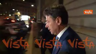 Giuseppe Conte lascia Montecitorio senza commentare