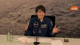 Cristoforetti e la passeggiata spaziale: "Tuta russa sfida fisica, ma mentalmente ero a mio agio"