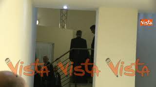 BERLUSCONI, ecco l'uscita dal Pd insieme a Renzi dopo l'incontro nel 2014