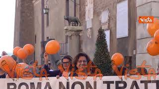 Il Flash Mob “Roma non tratta” in Campidoglio, organizzato da Roma Capitale
