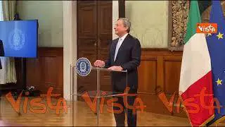 Draghi saluta la stampa: "Vostro servizio a favore della democrazia fondamentale"