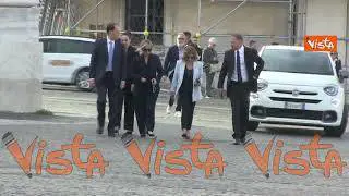 L’ingresso al Quirinale della Meloni e della delegazione di FdI per le consultazioni con Mattarella