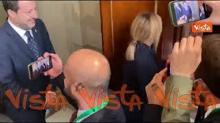 Berlusconi uscendo dal Quirinale: "Come va? Tutto bene"