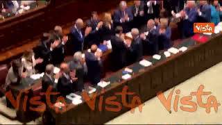 Meloni alla Camera, il coro "Giorgia, Giorgia" al termine del suo discorso