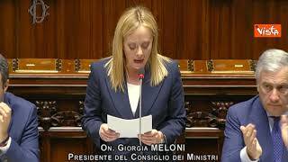 Meloni ringrazia le Forze Armate, standing ovation alla Camera