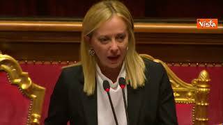Meloni afona ai senatori: "Mi scuso per la voce ed eventualmente per la tosse"